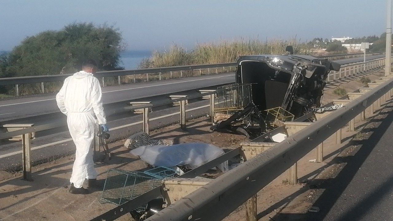 Alanya-Manavgat D 400 karayolunda feci kaza: 1 ölü, 4 yaralı