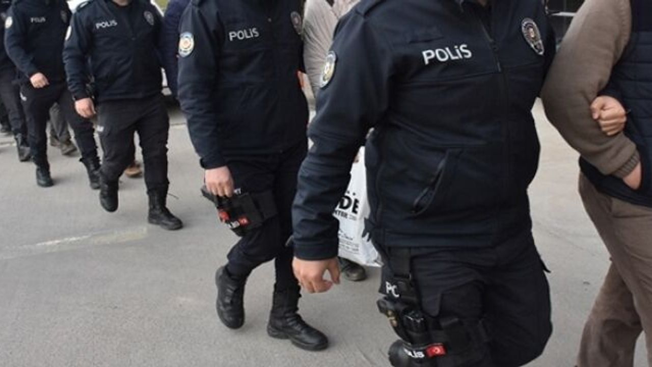 Antalya'da 'Altunlar' suç örgütü operasyon: 33 tutuklama