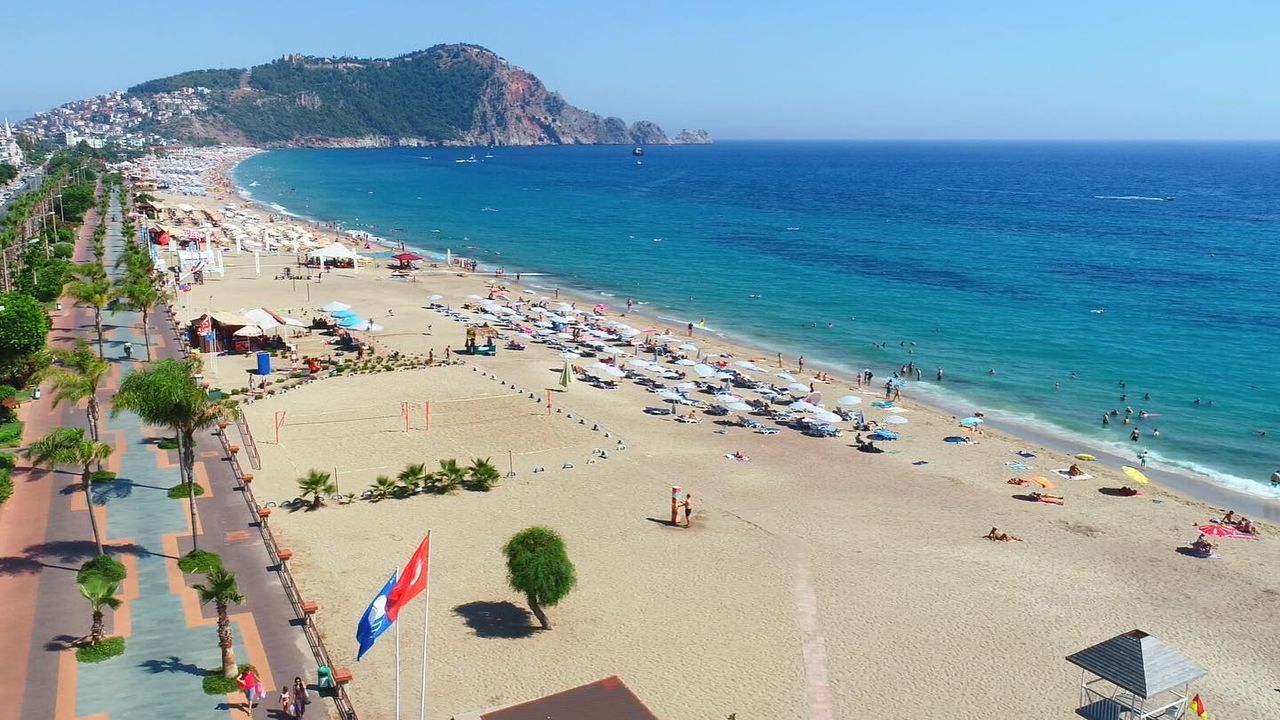Alanya Kleopatra Plajı Avrupa'nın en iyi plajları arasında