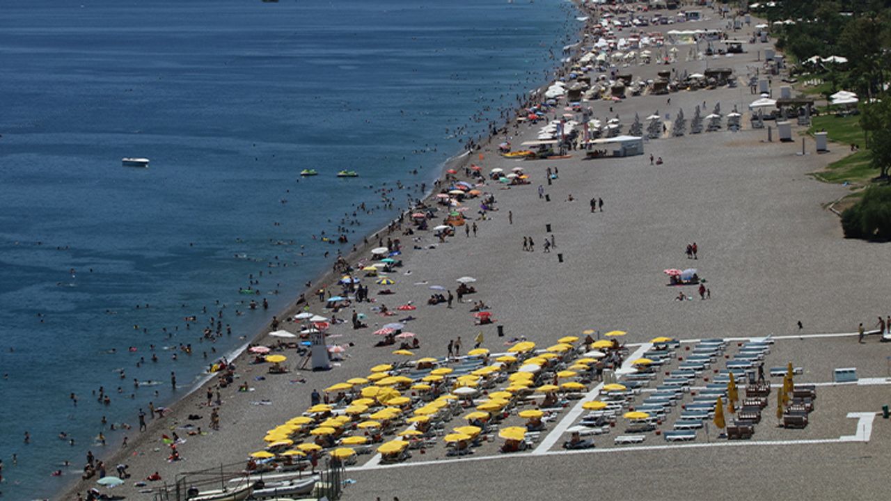 Antalya’ya hava yoluyla 9 milyon turist ziyaret etti