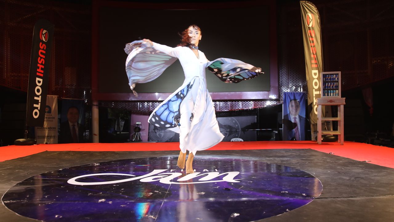 Dans tutkunları Antalya’da buluştu
