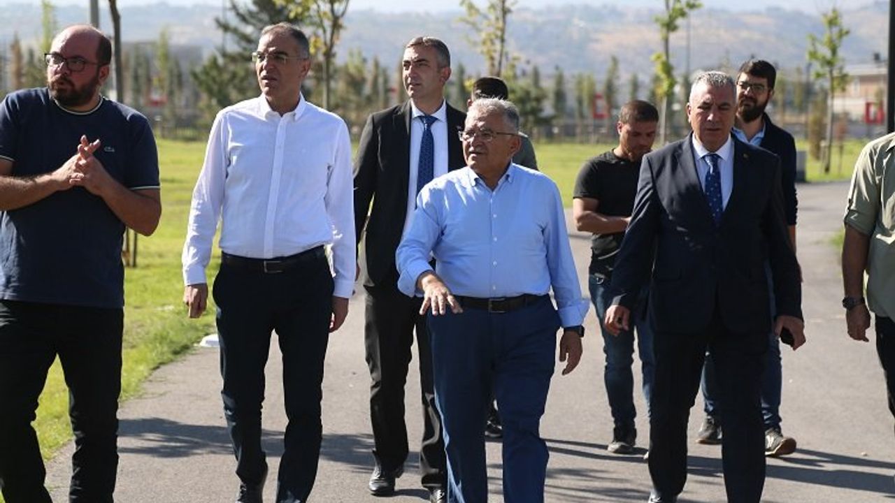 Recep Tayyip Erdoğan Millet Bahçesi gün sayıyor