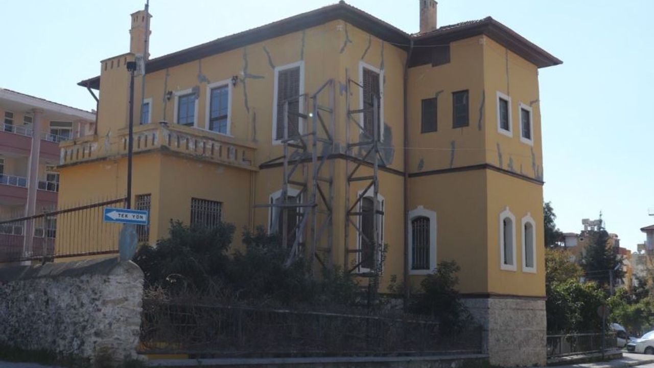 'Neden Alanya'da 3 yıldır Atatürk Evi'nin tadilatı bitirilemedi'
