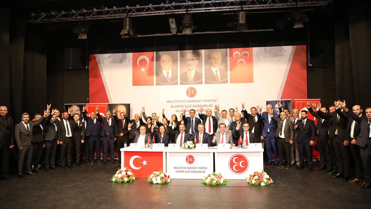 MHP Alanya ilçe Başkanı Sünbül’ün yönetim listesi