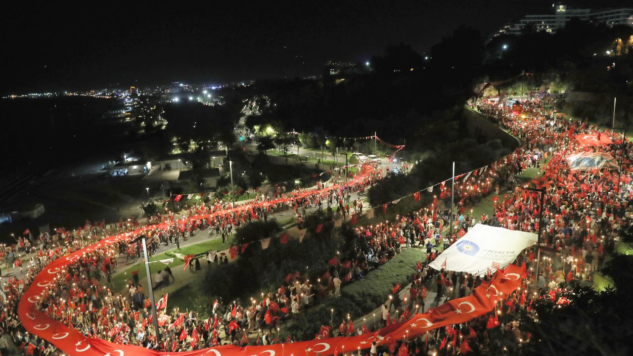 Antalya Cumhuriyet’in 100. Yılını dolu dolu kutlayacak
