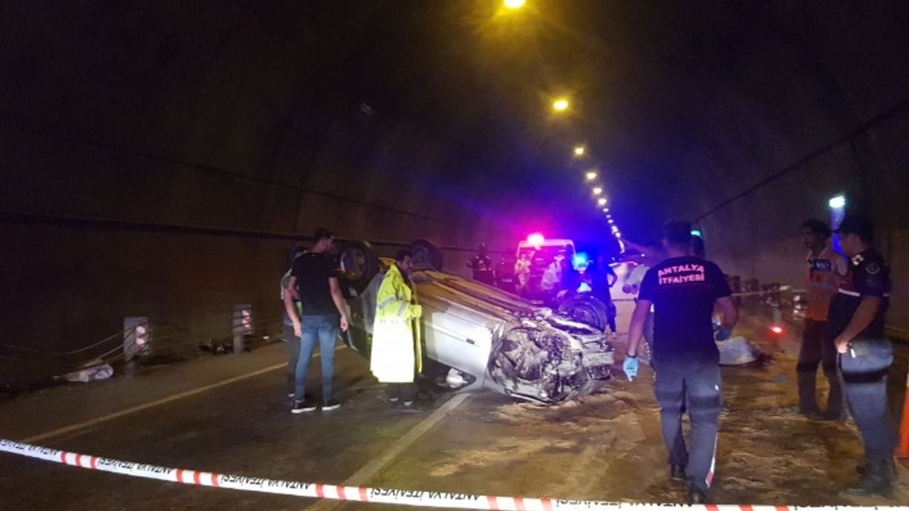 Alanya’da tünellerde feci kaza: 2 kişi öldü