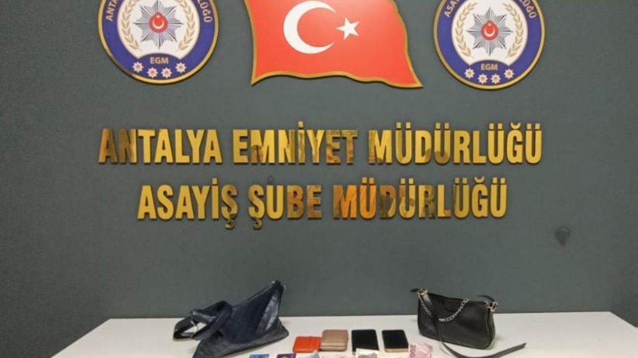 Antalya'da kapkaç yapan bir kişi yakalandı