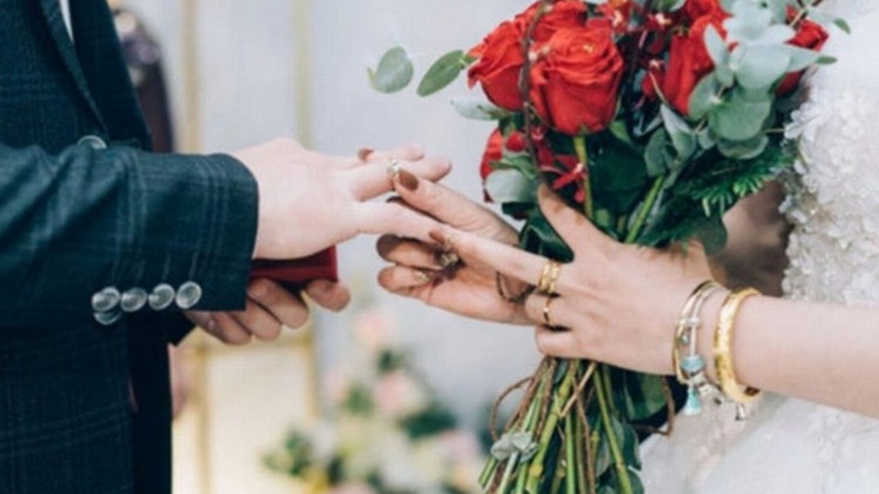 Evlenecek çiftlere müjde! 2 yıl geri ödemesiz kredi kararı 'Resmi'leşti