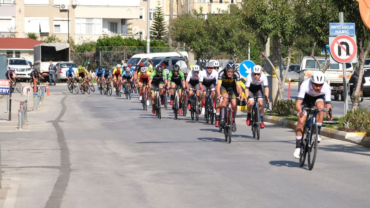 Türkiye Bisiklet Kupası Yol Yarışı Alanya'da