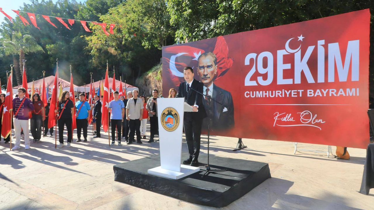 Alanya’da Cumhuriyet coşkusu: 102. Yıl İskele Şelale’de kutlandı!