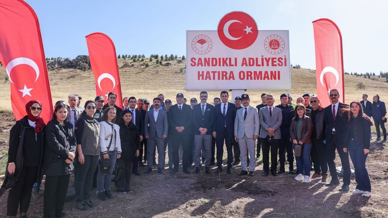 'Geleceğe Nefes Oluyoruz' projesiyle fidan dikildi