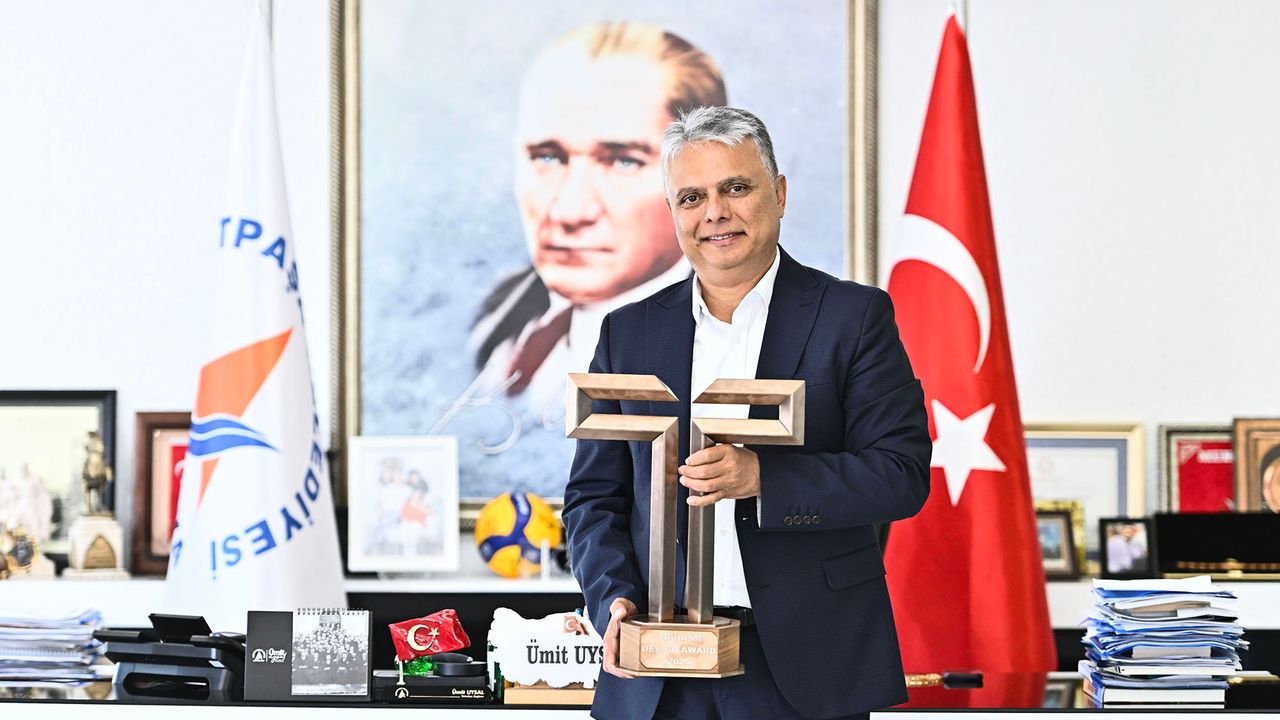 Kaleiçi Evleri projesine Turizm Tasarım Ödülü