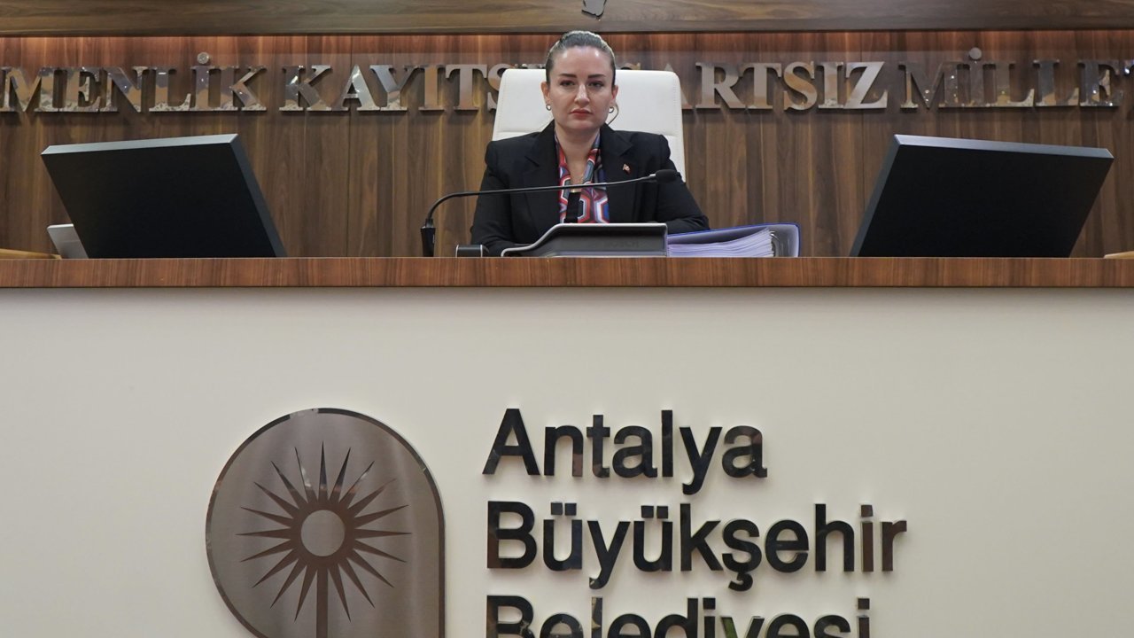 Antalya'da mecliste 'Enginyurt' tartışması