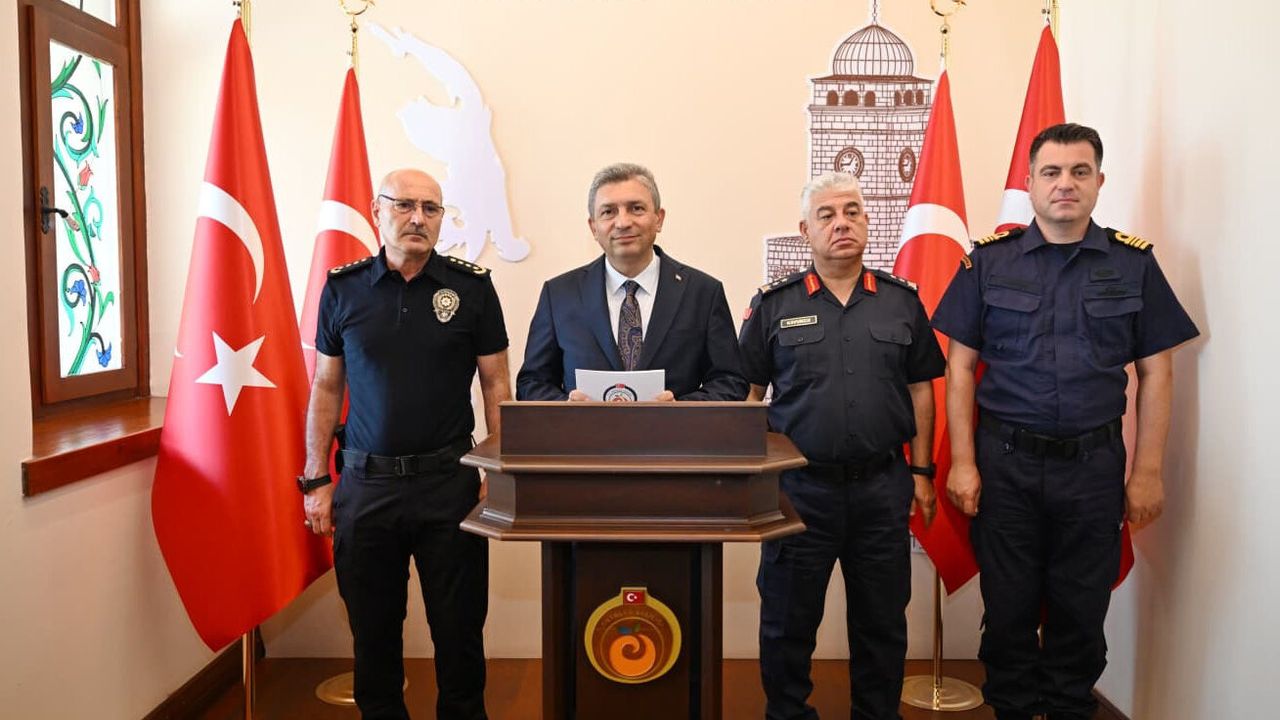 Antalya Valisi açıkladı: Oto galeri saldırısında gözaltı say