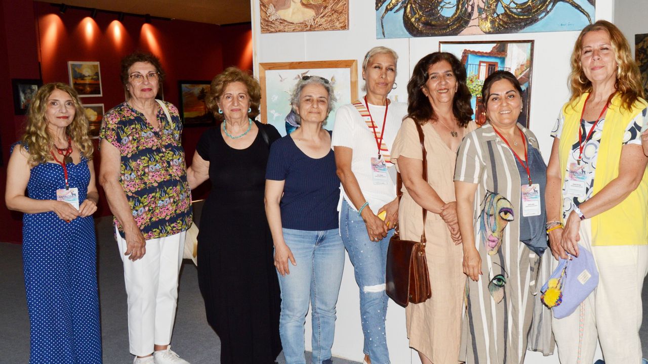 Antalya'da sanat fuarı sona erdi