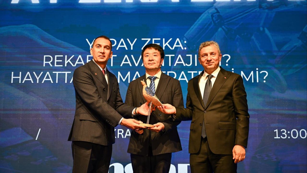'Yapay zeka artık tercih değil, hayatta kalma şartı'