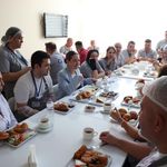 Başkan Vekili Özdemir'den aşevine ziyaret