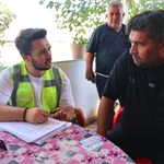 Büyükşehir Kaş'ta yangınzedelerin yanında