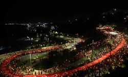 Antalya’da Cumhuriyet’in 99. yıl dönümünde fener alayı ve Sefo konseri