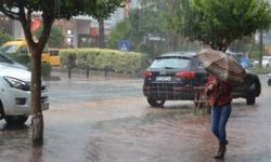 Meteoroloji uyardı: Sel, su baskını, doluya dikkat!