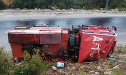 Orman işletmesi arazözü devrildi: Orman işçileri ölümden döndü