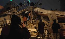 Malatya’da çok sayıda bina çöktü, enkazda aramalar sürüyor