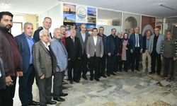 Tütüncü, depremden etkilenen illerin hemşehri dernekleriyle buluştu