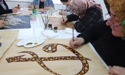 Alanya'da  “Hüsn-i Hat Sanatı” ilgi görüyor