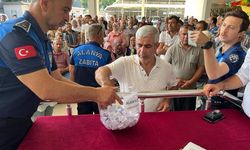 Alanya Cuma Pazarı'nda ilk kuralar çekildi