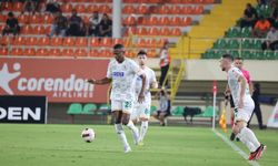 Alanyaspor, Hatayspor maçında gol çıkmadı