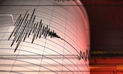 Alanya’da şiddetli deprem korku yarattı