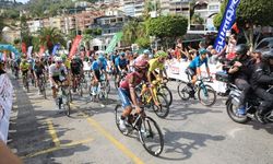 Alanya'da 58. Cumhurbaşkanlığı Bisiklet Turu start aldı