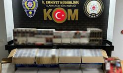 Antalya'nın ilçelerinde kaçakçılık operasyonu: 11 gözaltı