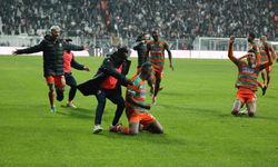 Beşiktaş, Alanyaspor'a 3-1 yenildi