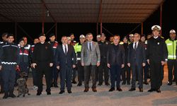 Antalya Valisi Şahin yeni yıla kolluk kuvvetleri ile karşıladı