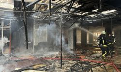 Alanya’da bir restoran yandı! 1 gözaltı