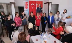 CHP’li kadınlardan Osman Tarık Özçelik'e tam destek