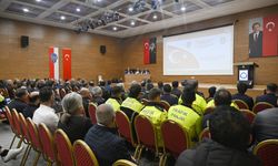 Antalya'da Emniyet kemeri kullanımı bilgilendirme toplantısı