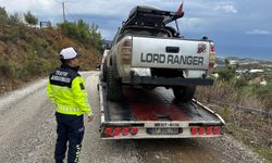 Alanya'da çakar lamba takan araca 96 bin TL ceza