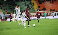 Alanyaspor, Konyaspor’u 2-1 yenerek iç sahada 3. galibiyetini aldı