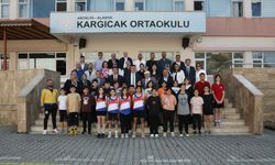 Alanya'da hayırseverin mirası: Kargıcak Ortaokulu’na modern kütüphane