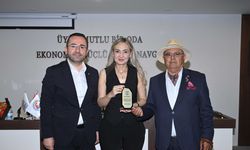 Topraksız tarımda çilek yetiştiriciliği toplantısı