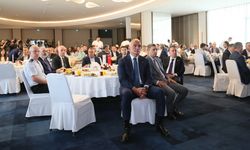 Türkiye turizmde rekorları zorluyor: 2025 hedefi 64 milyar dolar