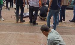 İki grup arasında silah, sopa ve bıçaklı kavga; 4 yaralı