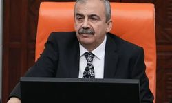Sırrı Süreyya Önder hayatını kaybetti