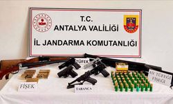 Antalya'da silah operasyonu: 6 gözaltı