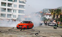 Alanya’da drift şöleni: Otomobil tutkunları Kestel’de buluştu