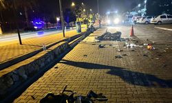 Alanya'da çarpışan motosikletlerin sürücüleri öldü