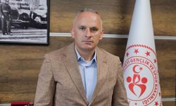 Kırsaldaki çocuklara portatif yüzme havuzu