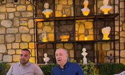 Ümit Özdağ, Antalya'da esnafla görüştü